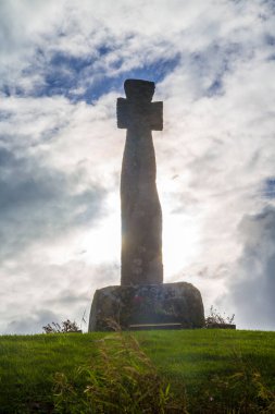 İrlanda 'nın Leitrim ilçesindeki Tullaghan köyünde yüksek haç