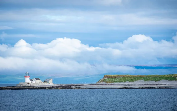 犬の頭灯台でInishmore Aran Islands Galway Ireland — ストック写真