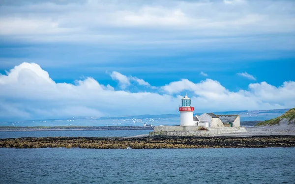 犬の頭灯台でInishmore Aran Islands Galway Ireland — ストック写真