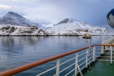 Muhteşem kış harikalar diyarı Kuzey Norveç 'te Oeksfjord ve Havoeysund çevresinde farklı hava etkileri