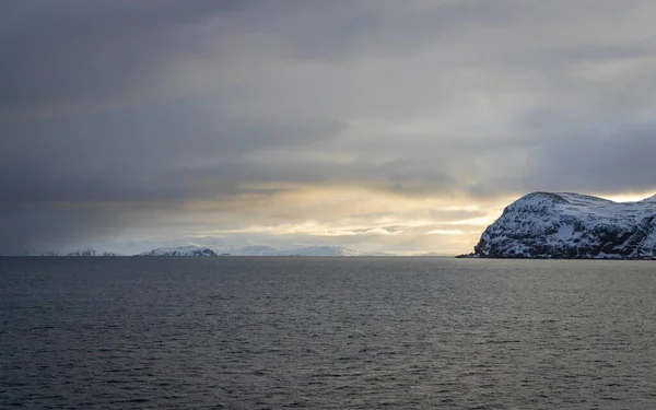 Maravilhoso País Das Maravilhas Inverno Diferentes Impressões Meteorológicas Torno Oeksfjord — Fotografia de Stock