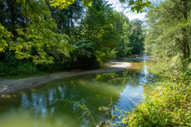Almanya ve Avusturya sınırındaki Leiblach nehrinde harika bir dinlenme yeri.