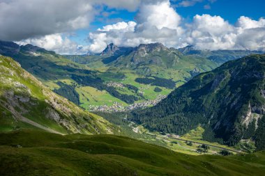 Vorarlberg, Avusturya 'daki Zuers ve Lech' e muhteşem manzara ve manzara