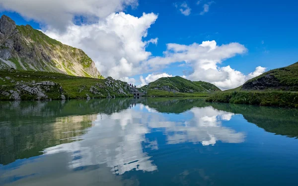 Merveilleux Paysage Réflexions Sur Zuerser See Vorarlberg Autriche — Photo