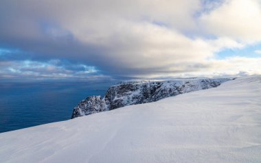 Avrupa 'nın en kuzeydeki muhteşem noktasını ziyaret edin - Mageroya Adası' ndaki Nordkapp, Norveç