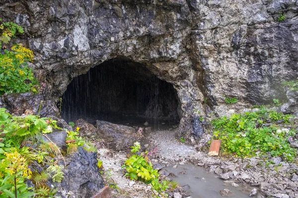 Antigua Cueva Para Granjeros Sobre Lago Zuerser See Vorarlberg Austria — Foto de Stock