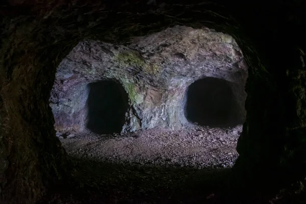 Stará Jeskyně Pro Farmáře Nad Jezerem Zuerser See Vorarlbergu Rakousko — Stock fotografie