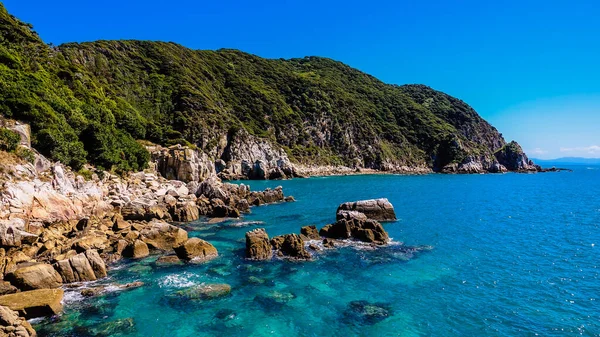 Abel Tasman Sahilindeki Renkli Ayrılma Noktası, Abel Tasman N.P, Tasman, Güney Adası, Yeni Zelanda