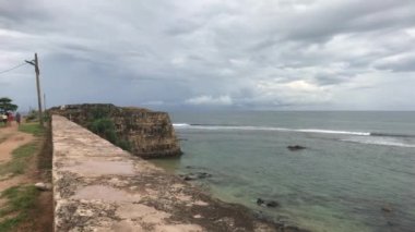 Galle, Sri Lanka, duvardaki karga 