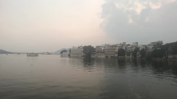 Udaipur, India - City waterkant deel 11 — Stockvideo