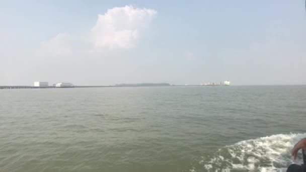 Mumbai, Índia - águas calmas do Mar Arábico — Vídeo de Stock