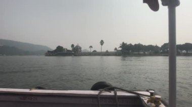 Udaipur, India - Walk on Lake Pichola part 5