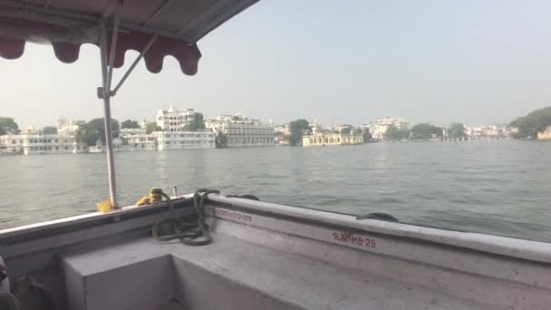 Udaipur, India - Walk on Lake Pichola part 10 — ストック動画