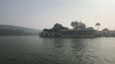 Udaipur, India - Walk on the lake Pichola on a small boat part 3