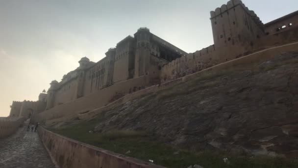 2019年11月5日，印度斋浦尔，阿米尔堡，过去风格的墙体结构 — 图库视频影像