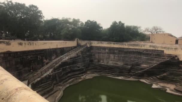 Jaipur, indien - abluist pool innerhalb der festung teil 2 — Stockvideo