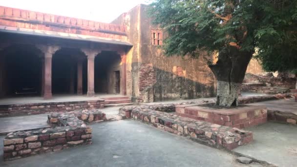 Fatehpur Sikri, Indie - starobylá architektura z minulé části 11 — Stock video