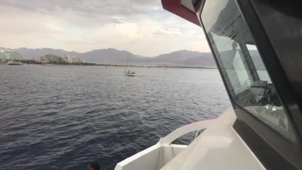 Eilat, İsrail - yağmurdan önce deniz yürüyüşü 3. — Stok video