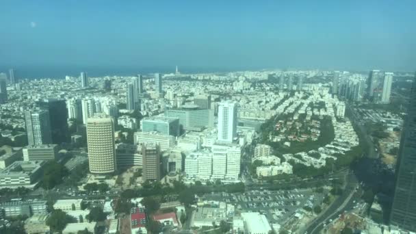 Тель - Авів (Ізраїль). Вид міста з висоти хмарочоса 7. — стокове відео