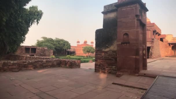 Fatehpur Sikri, India - restos históricos de la antigua parte de lujo 2 — Vídeo de stock