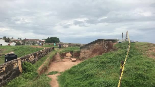 Galle, Sri Lanka, an old building in a fortress — Stok video