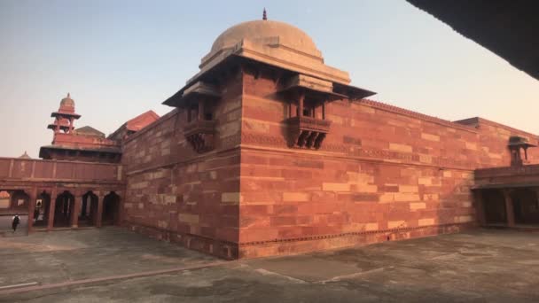 Fatehpur Sikri, Indie - zabytkowe budynki starożytnego miasta część 2 — Wideo stockowe