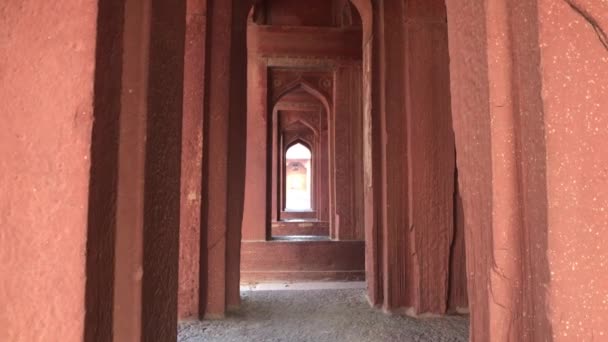 Fatehpur Sikri, Indie - starobylá architektura z minulé části 7 — Stock video