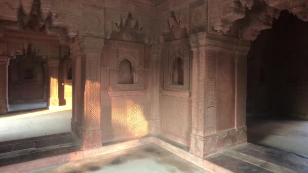 Fatehpur Sikri, Indien - historiska byggnader i den antika stadsdelen 13 — Stockvideo