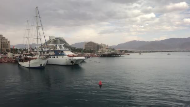 Eilat, Israel - Harbour of tourist yachts and ships — Stock video