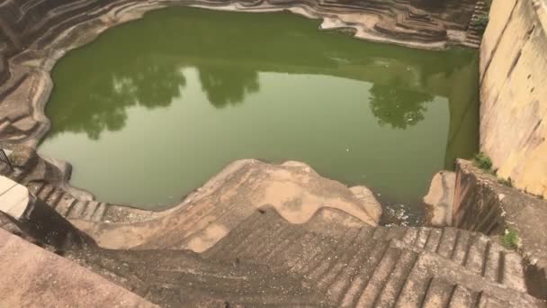 Jaipur, indien - abluist pool innerhalb der festung teil 3 — Stockvideo