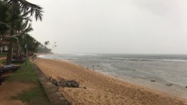 Hikkaduwa, Sri Lanka, Hint Okyanusu plajlı. Deniz manzaralı.
