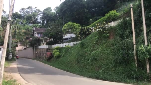 Kandy, Sri Lanka, green street view — 图库视频影像