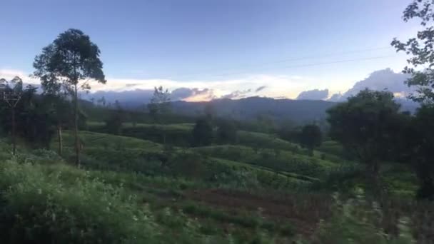 Ella, Sri Lanka, el sol va más allá del horizonte — Vídeo de stock