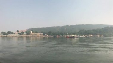 Udaipur, India - Walk on Lake Pichola part 4