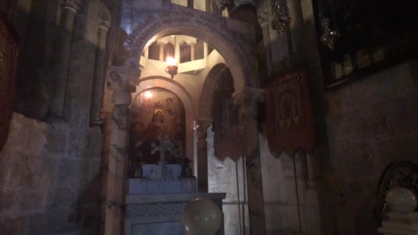 Jeruzalem, Israël - de binnenmuren van de kerk in het oude stadsdeel 20 — Stockvideo