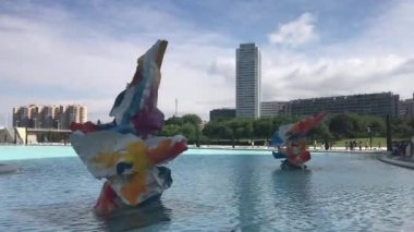 Valencia, İspanya, Suda yüzen bir tekne