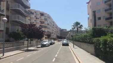 La-Pineda, İspanya, Bir şehir sokağı