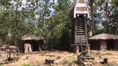 Salou, İspanya, Bir evin önündeki ağaç