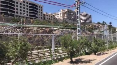 Tarragona, İspanya, Çitin yanındaki bina