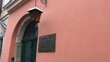 Krakow, Polonya, Binanın kenarında bir tabela