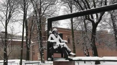 Krakow, Polonya, bir insan heykeli