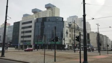 Lodz, Polonya, Şehir caddesinde bir direkte bir tabela