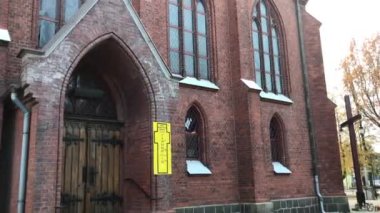 Ustka, Polonya, büyük bir tuğla bina