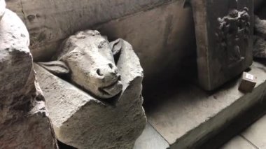 Riga, Letonya, Bir kaya duvarına yakın çekim