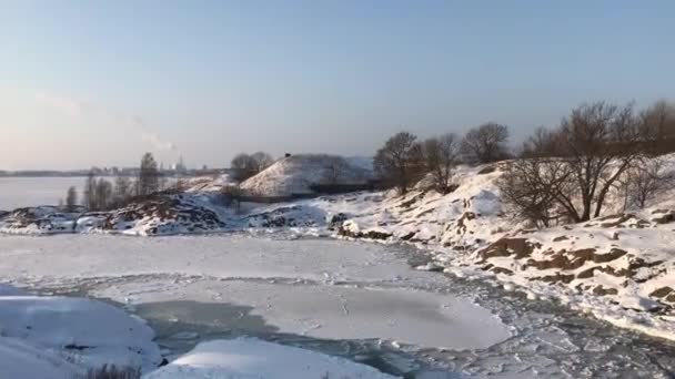 Helsinki, Finlandia, Un campo innevato — Video Stock