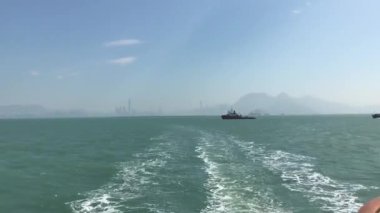 Hong Kong, Çin, Bir su kütlesi üzerinde bir işaret