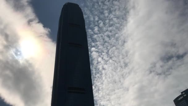 Hong Kong, Chine, Un gros plan des nuages dans le ciel — Video