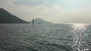 Hong Kong, Çin, Büyük bir su kütlesi