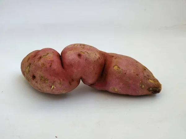 Gros Plan Patate Douce Isolée Dans Fond Blanc — Photo