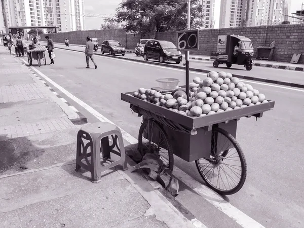 Bangalore Karnataka Índia Jun 2020 Closeup Roadside Selling Mango Cart — Fotografia de Stock